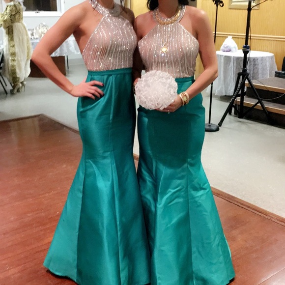 prom/party dress - Picture 3 of 3